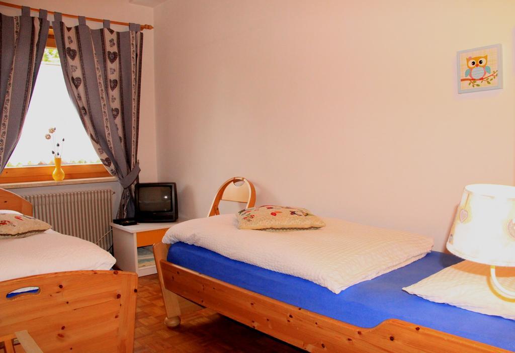 Garni Biancaneve Ruffre-Mendola Exteriör bild