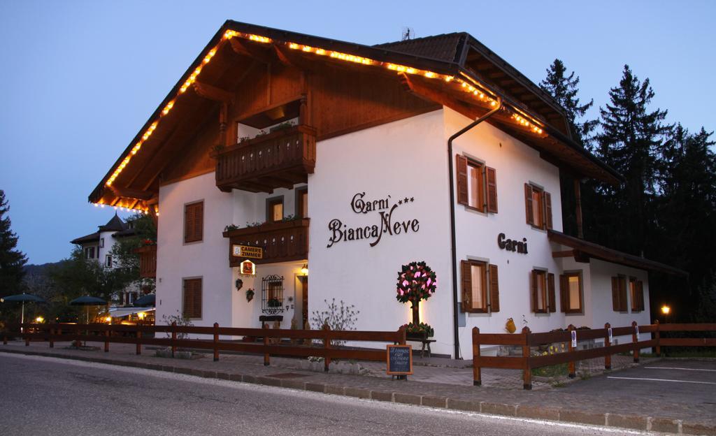 Garni Biancaneve Ruffre-Mendola Exteriör bild
